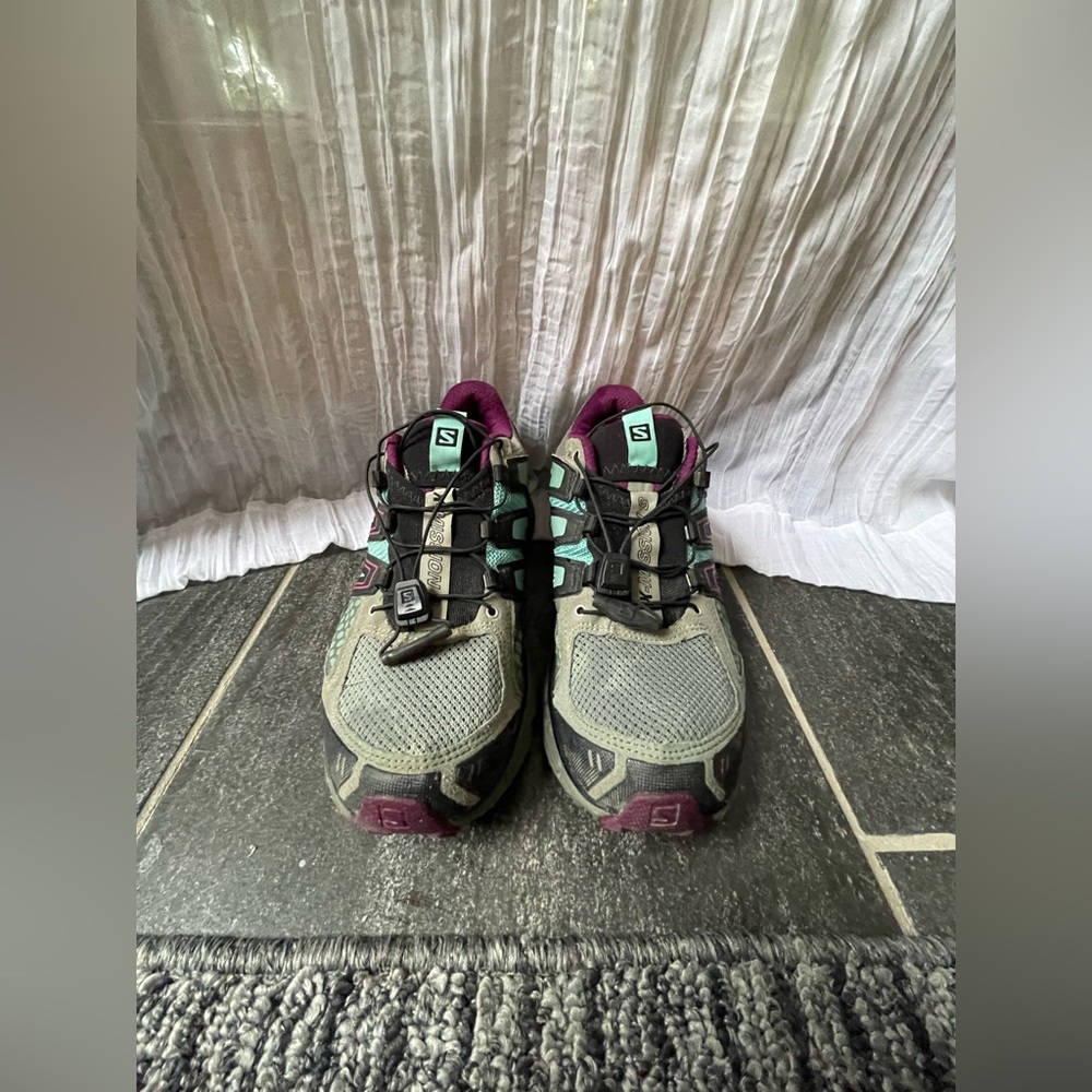Women’s Salomon X-Mission 3 size 7